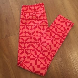 Lularoe heart leggings